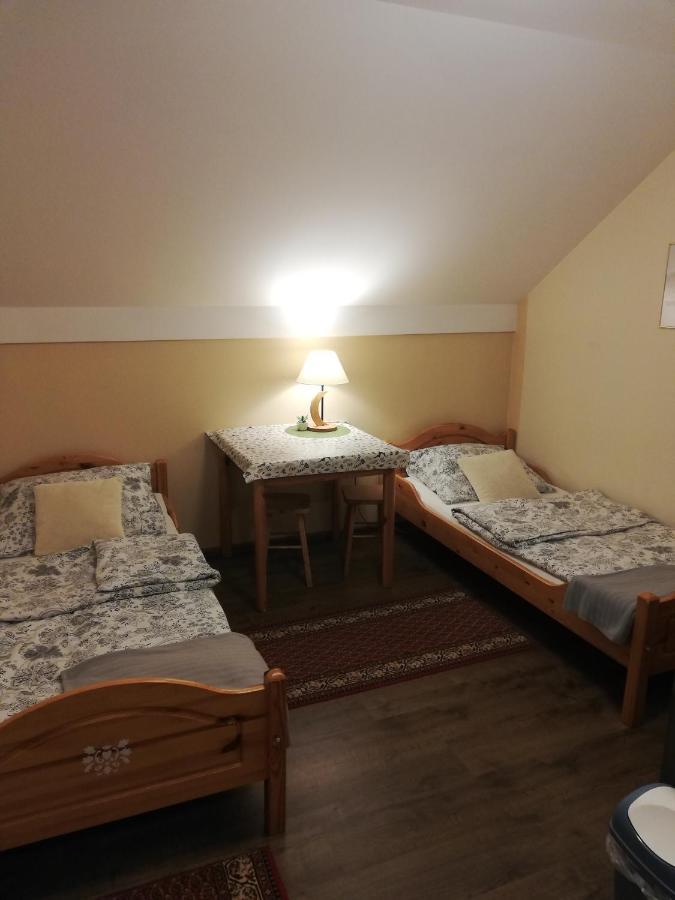 Pokoje Goscinne U Joli Szczyrk Buitenkant foto